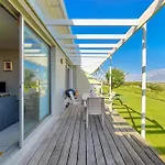 Beachfront Getaway In Dolphin Beach